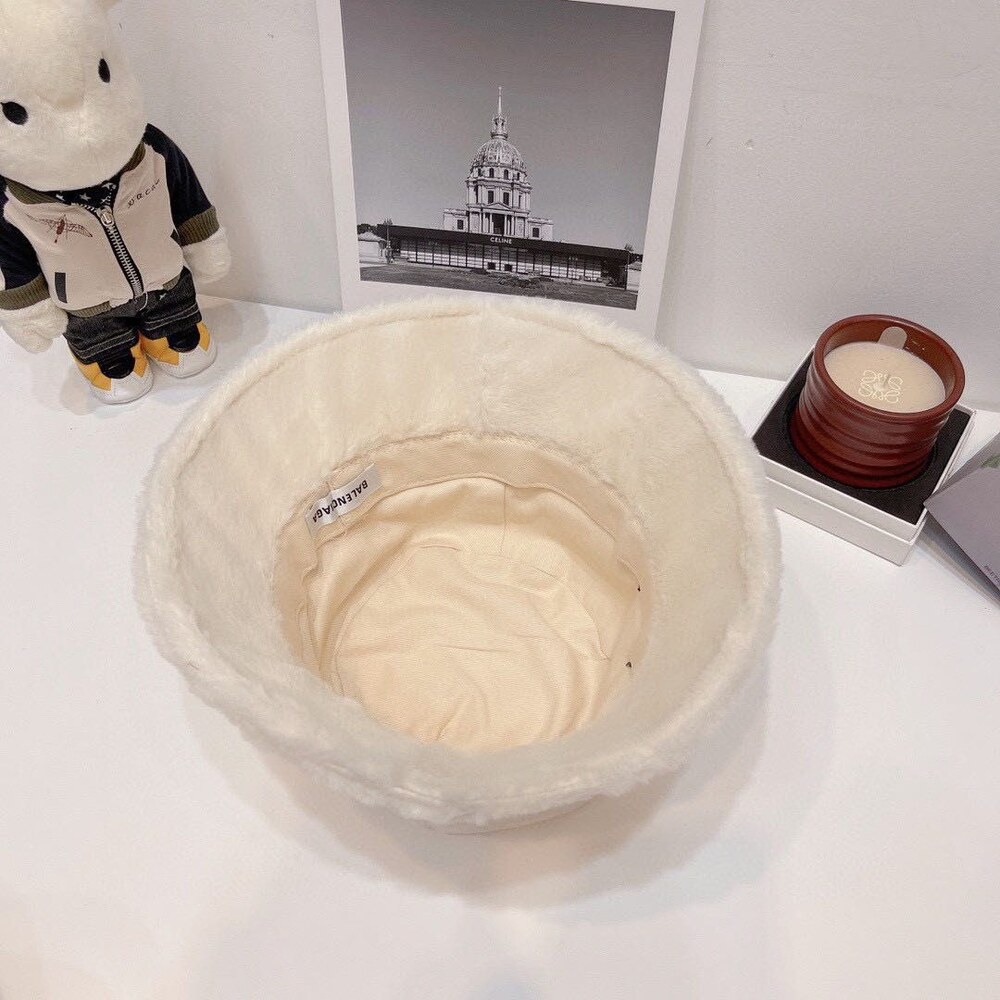 Balenciaga Faux Fur Bucket Hat in White - Picture 7 of 9